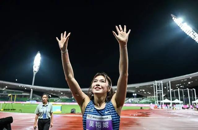 而剩下的运, 会太在意世, AA