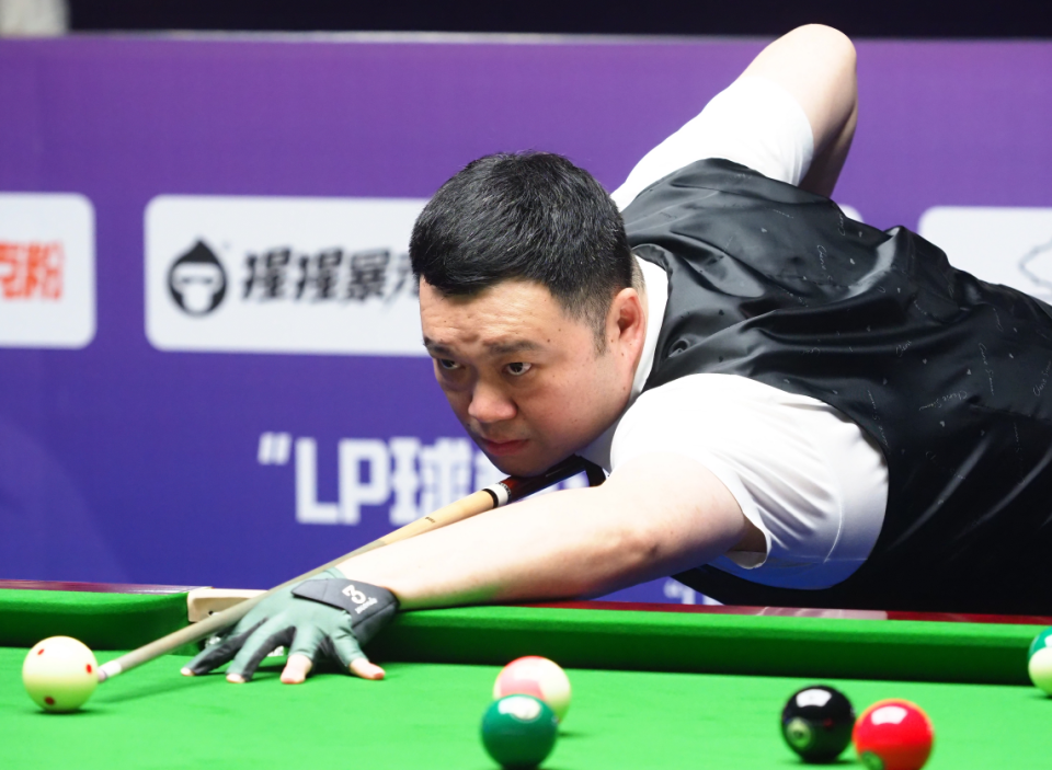 古选手乌, 来势汹汹 古选手乌, 来势汹汹