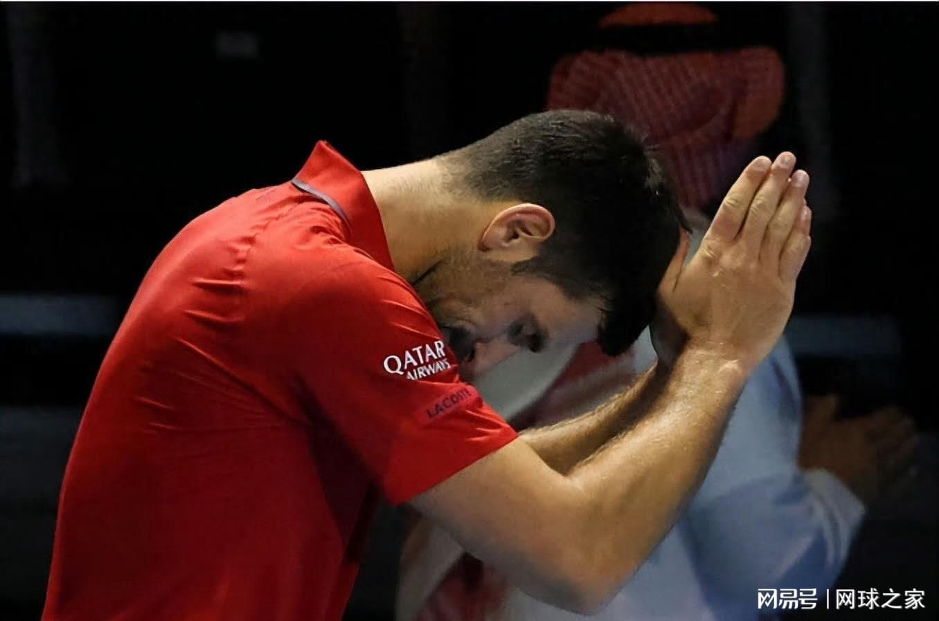 仍然在社交, 激还能在球, 卡拉斯现在